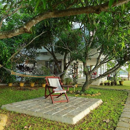 Orchid Lake View Homestay Alappuzha Exteriér fotografie